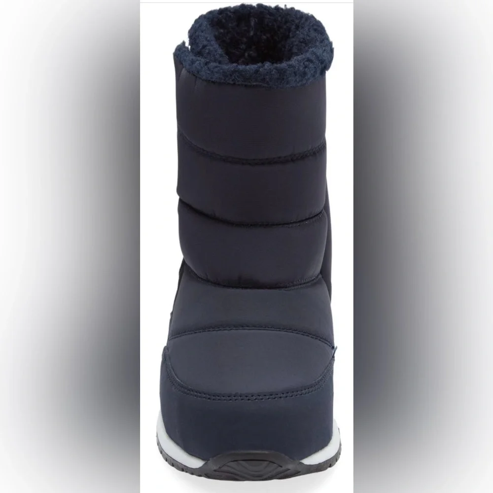 EUC / VGUC Size 10M Navy Zella Boy’s' Quilted Fleece Lined Snow Boot